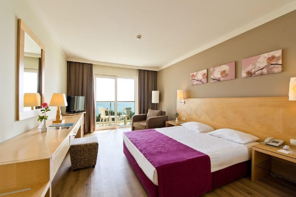 Sealife Buket Resort & Beach Hotel – All Inclusive